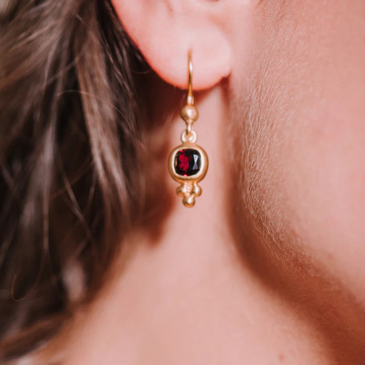 Granat Ohrhänger