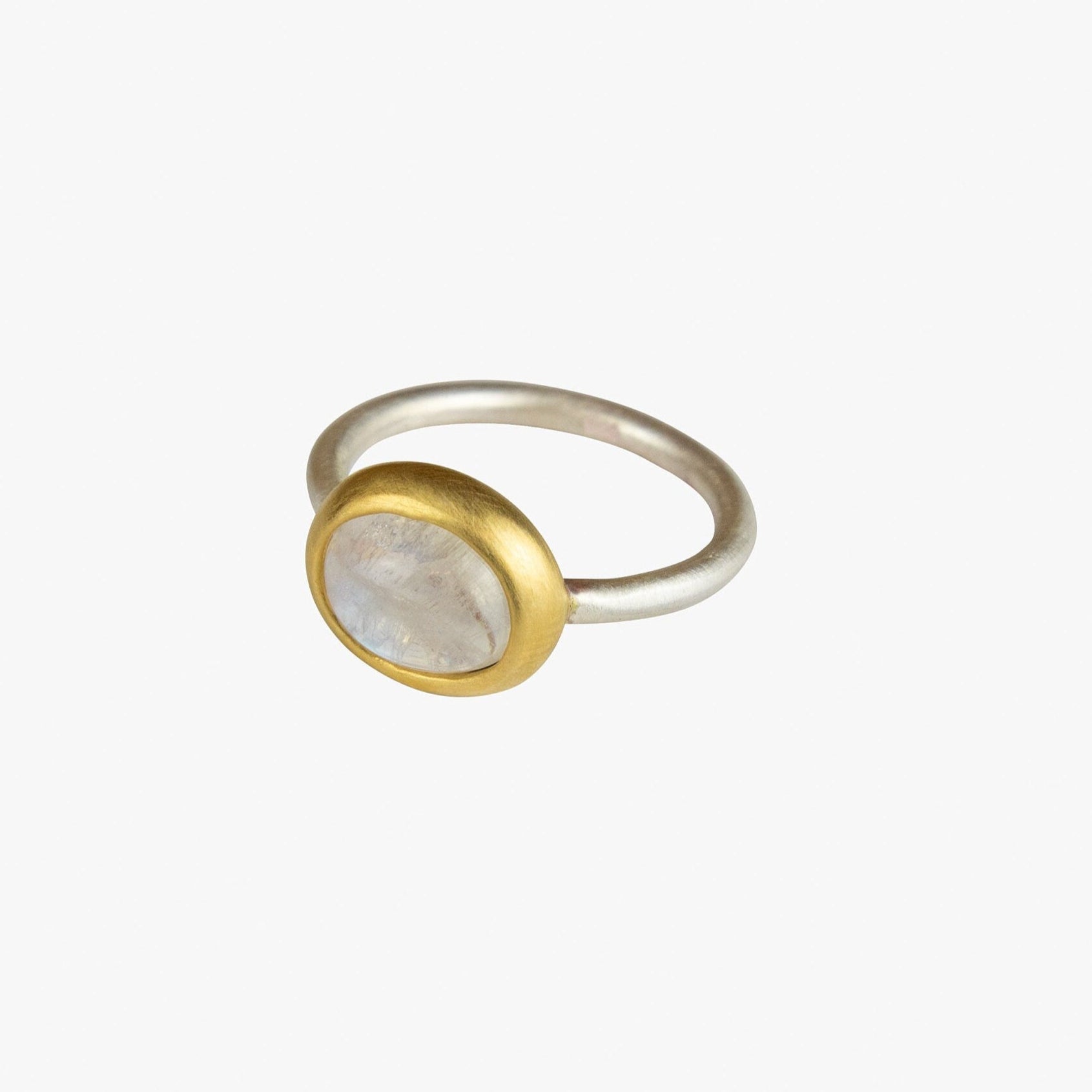 small Moonstone Solitaire -ring, handmade high quality artisanal -rings, mixed metals -jewelry, Geschenk für sie, Silver, ...jewelry