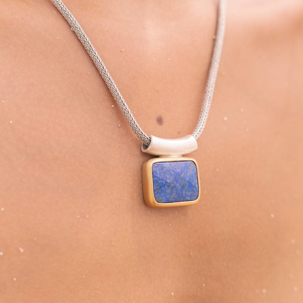 Lapislazuli mit gebogender Öse 20x15mm eckig facettiert Sterling Silber & Gold Vermeil Monika Herré