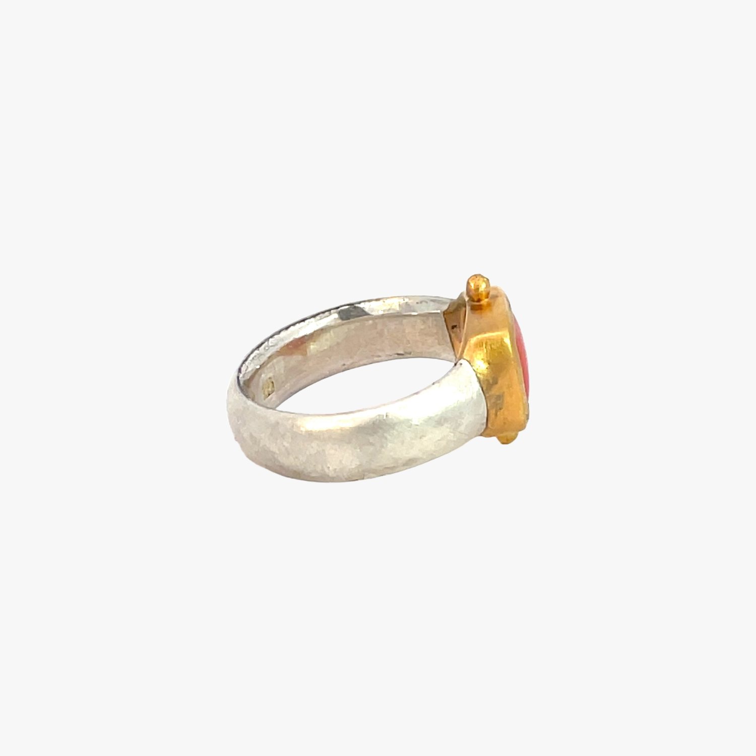 Korallen Ring 8x8mm Chushion Caboshon Sterling Silber & Gold Vermeil MonikaHerré