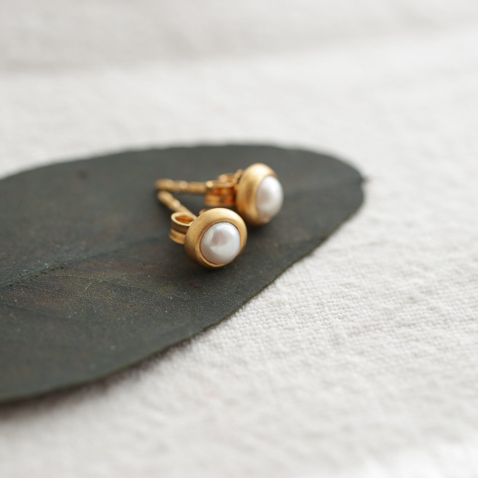 Pearl Ear-Studs