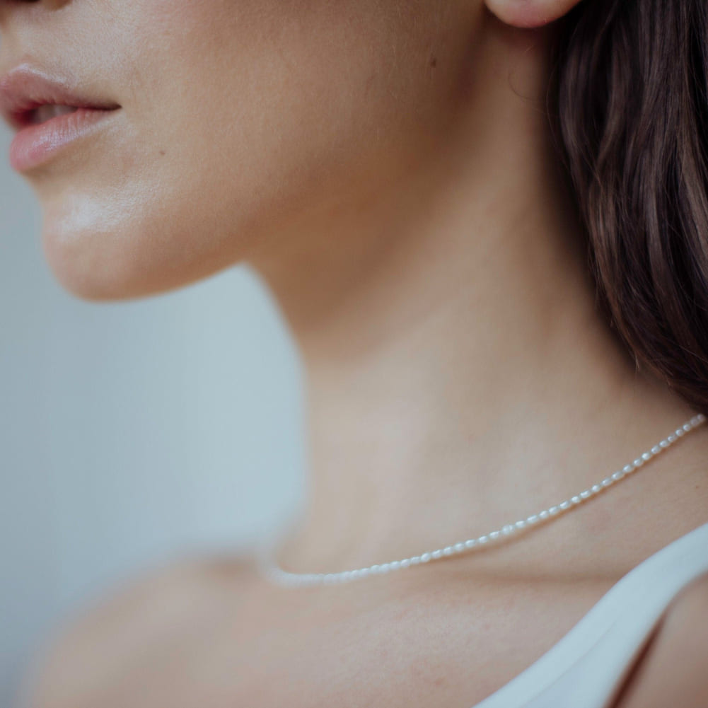 Pearl Choker, handmade dainty Pearl necklace with golden hook, Sterling silver and pearls, 42 - 45 cm